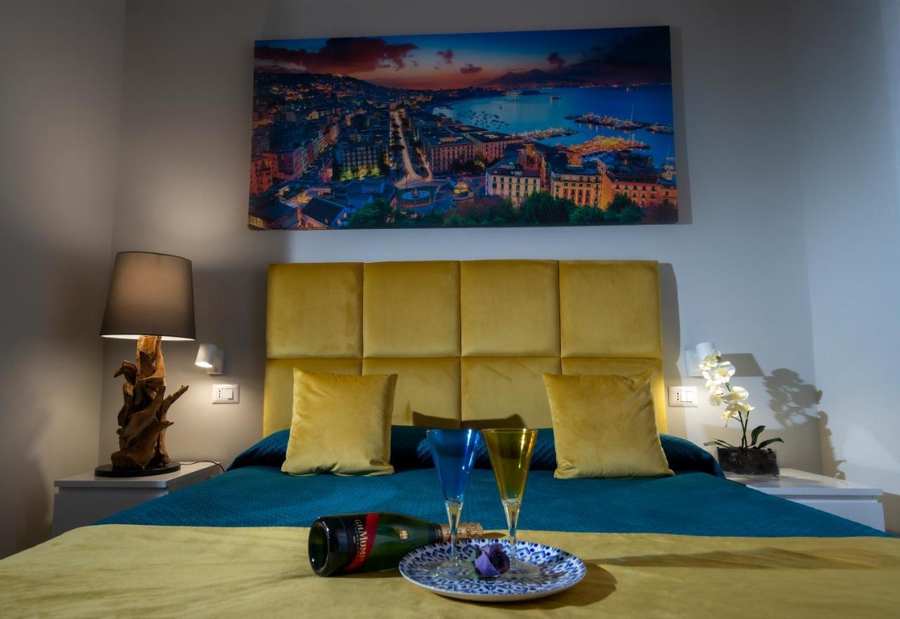 Vivi A Napoli Bed and Breakfast Exteriör bild