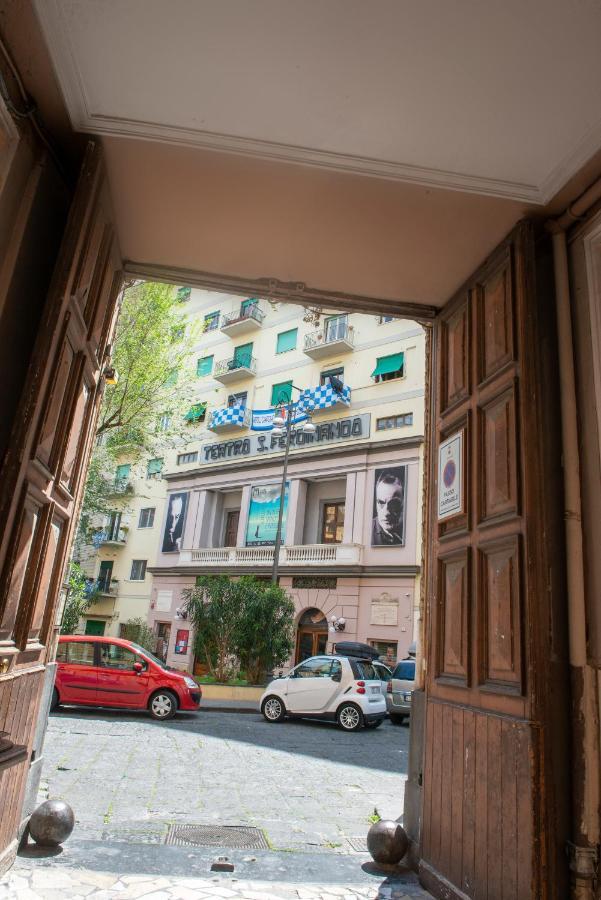 Vivi A Napoli Bed and Breakfast Exteriör bild